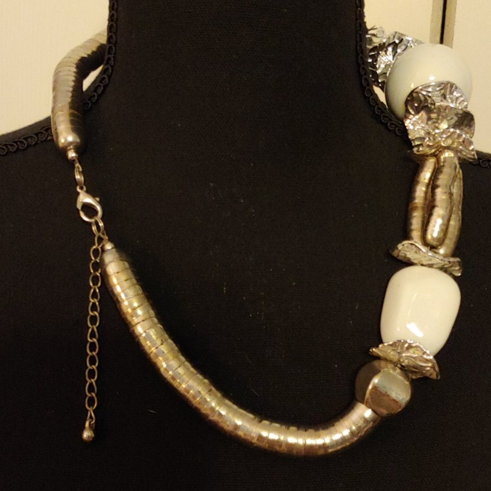 Necklace - Picture 2 of 2